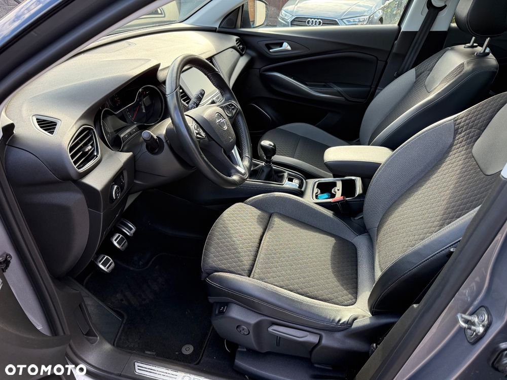 Opel Grandland X 1.2 Start/Stop INNOVATION - 19