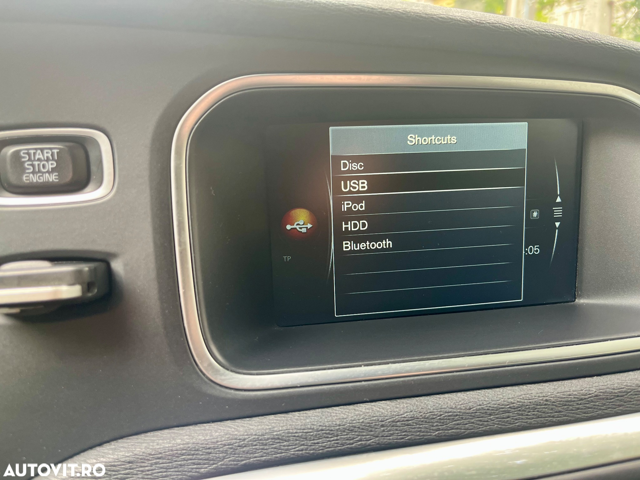 Volvo V40 D3 Geartronic Momentum - 17