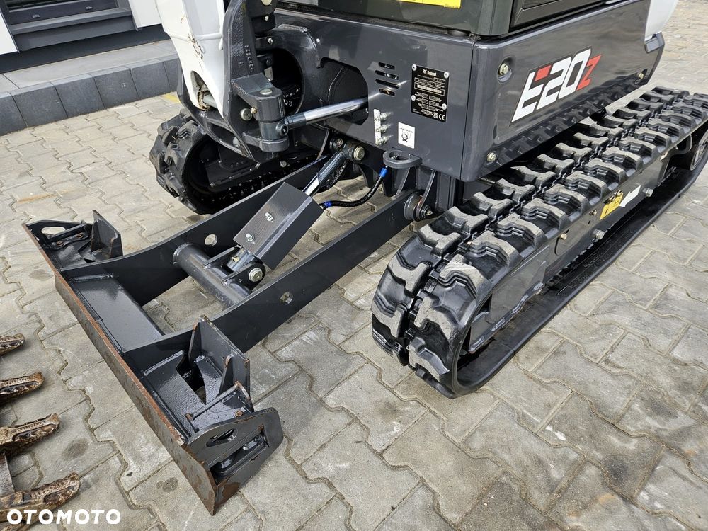Bobcat E20Z | DEMO WERSJA | MINIKOPARKA | 2025 | 250 mth | E19Z E16Z E26Z 301.8 CR 301 302 - 29