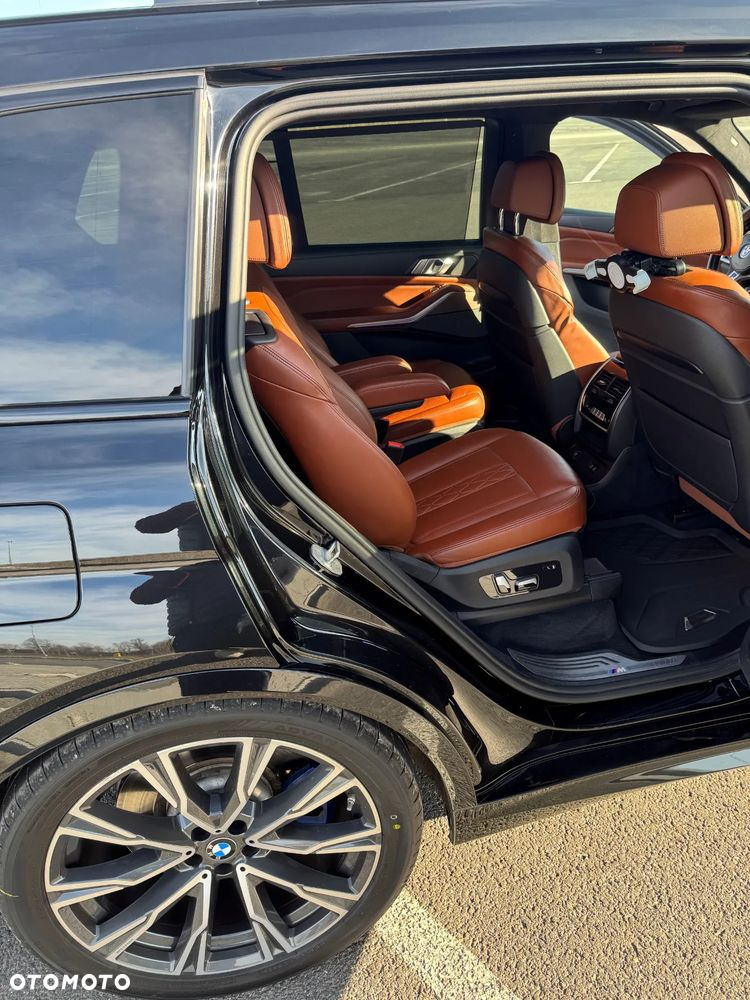BMW X7 M50i sport - 7