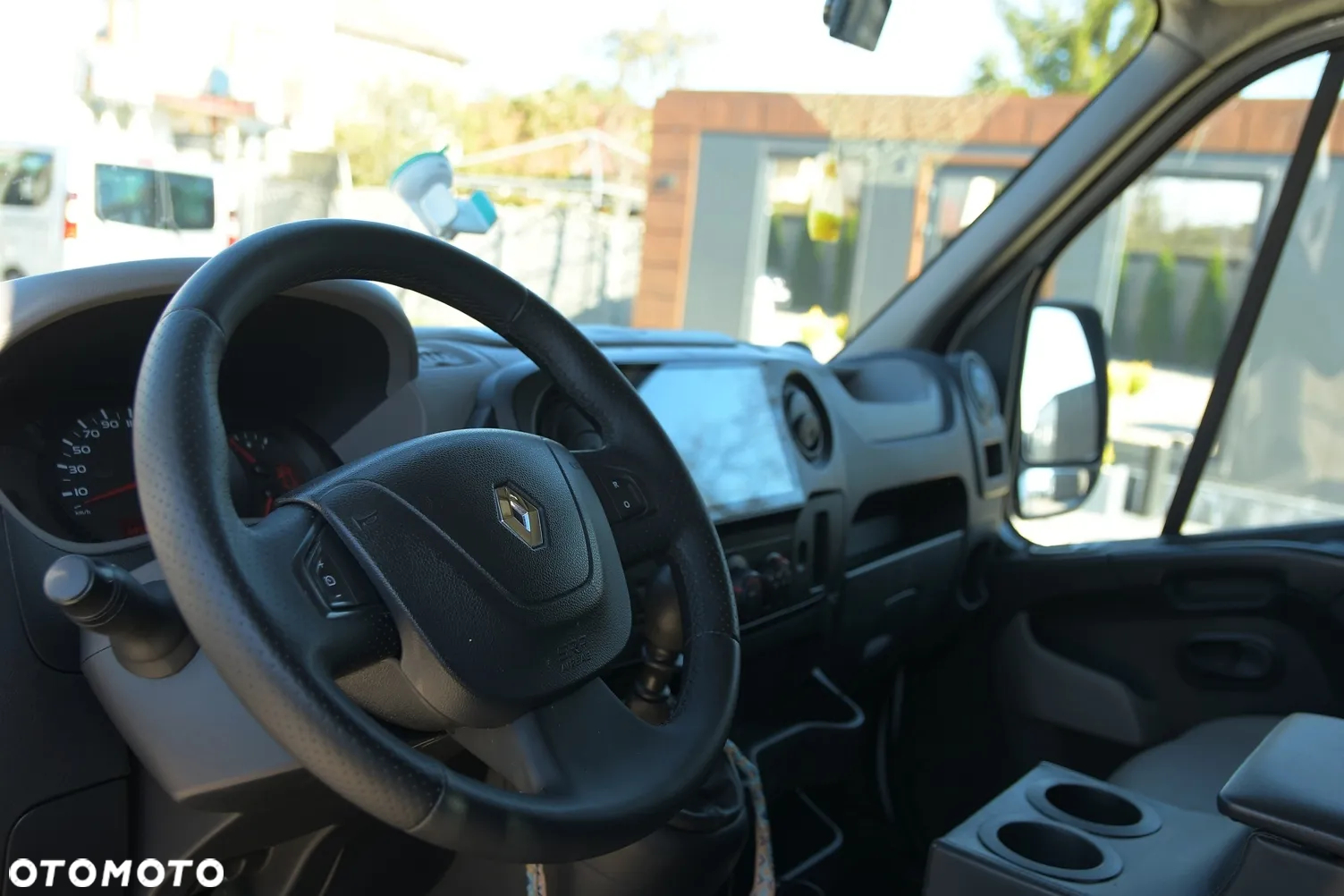Renault MASTER 2.3 dCi 170KM * 9 osób * TV * VIP * AUTOBUS * SOLAR DACH * ZADBANY! - 19