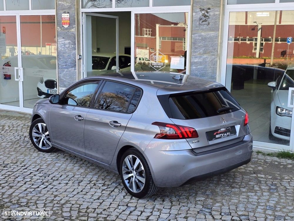 Peugeot 308 1.5 BlueHDi Style J17 - 2