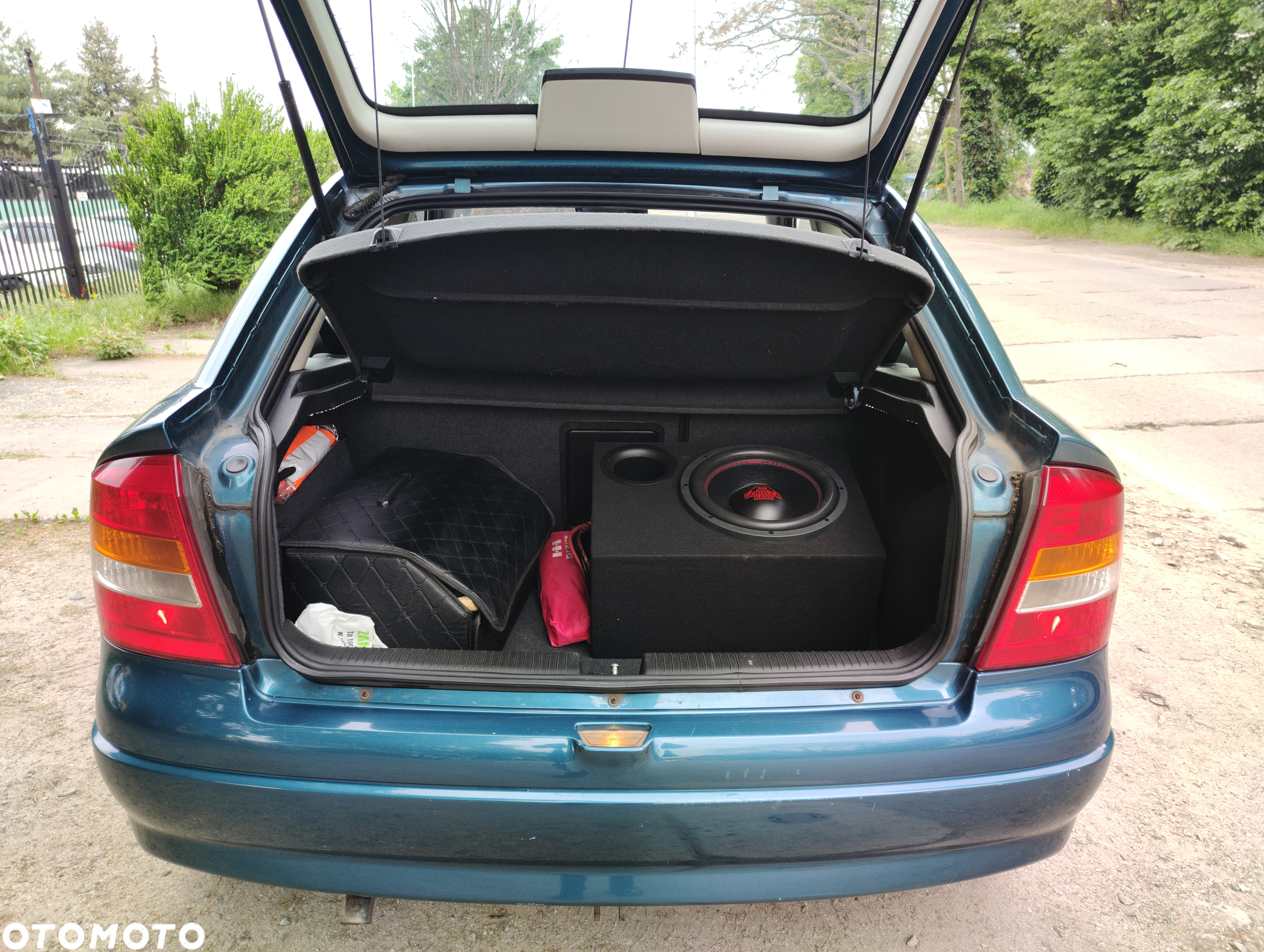 Opel Astra - 11