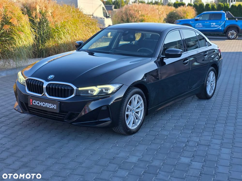 BMW Seria 3 318d MHEV Business Edition - 32
