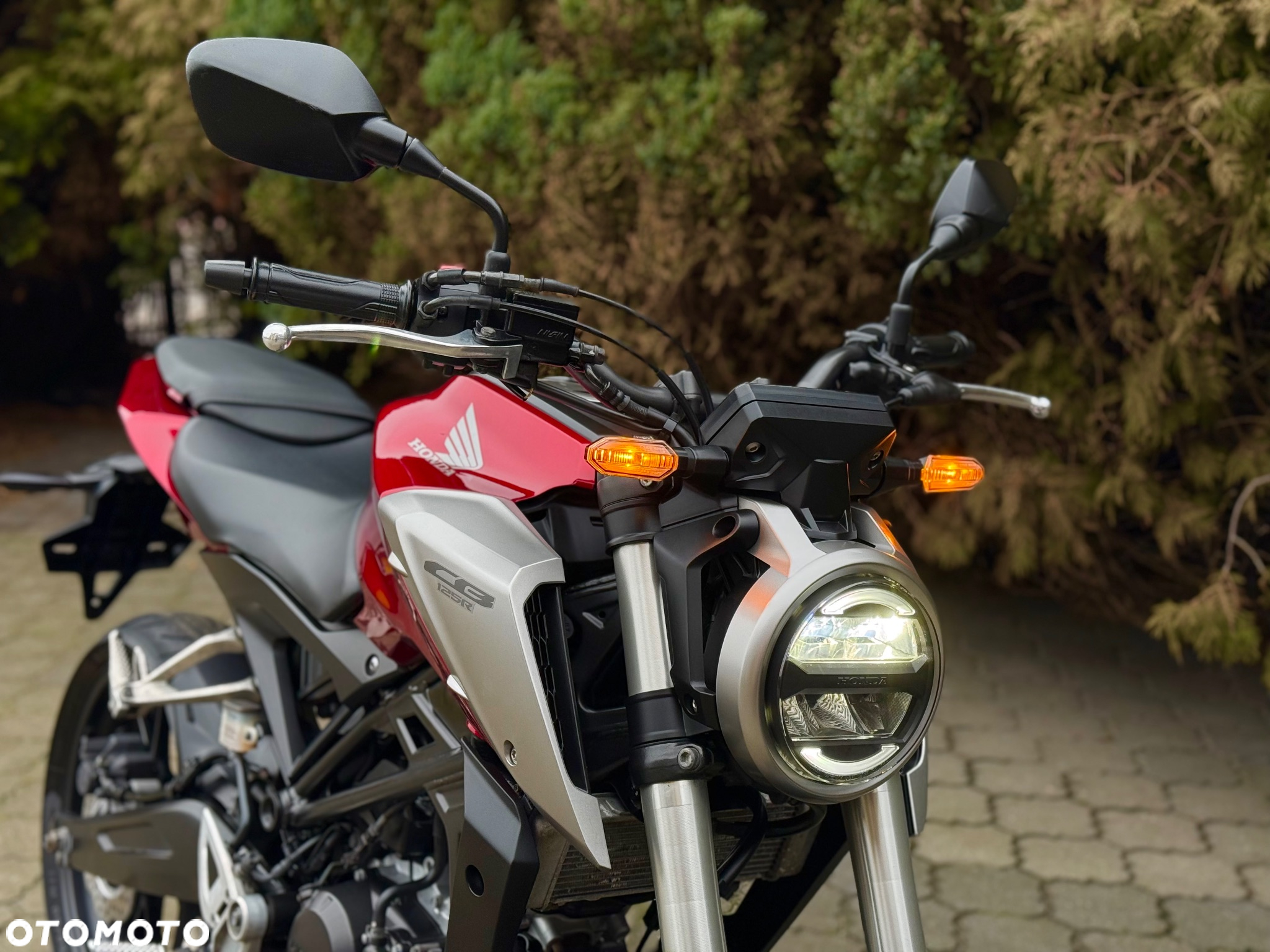 Honda CB - 9