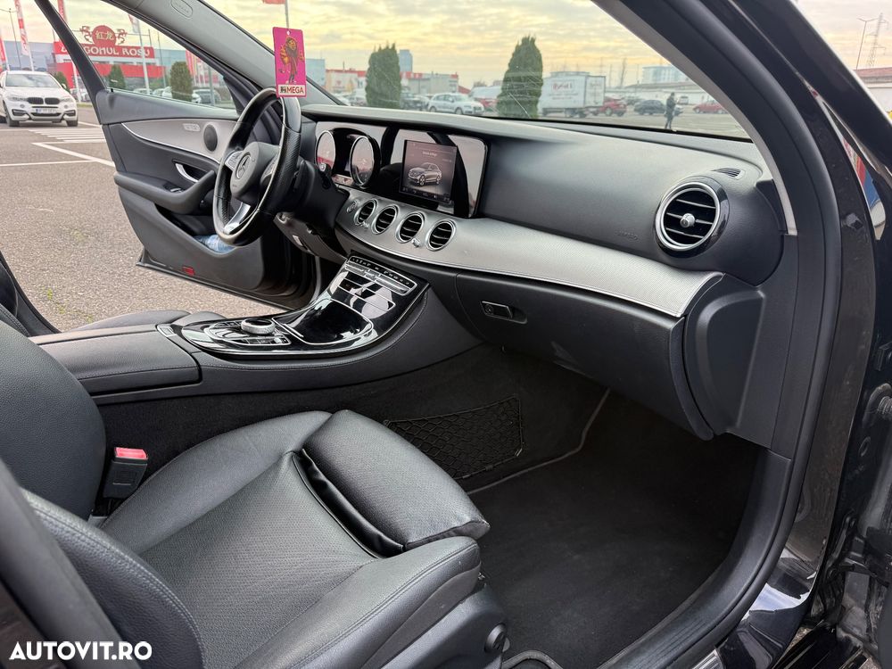 Mercedes-Benz E 220 d 9G-TRONIC - 22