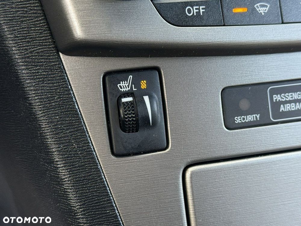 Toyota Avensis 1.8 Prestige - 20