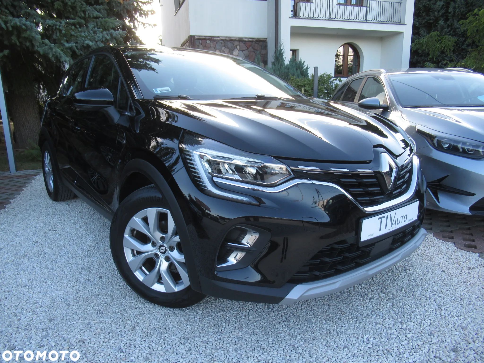 Renault Captur 1.0 TCe Intens - 1