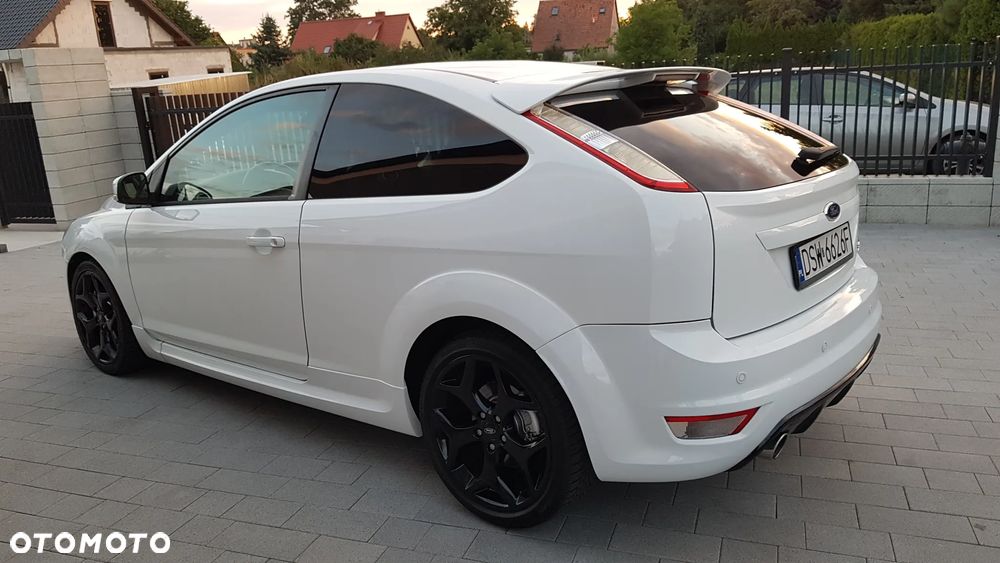 Ford Focus - 38