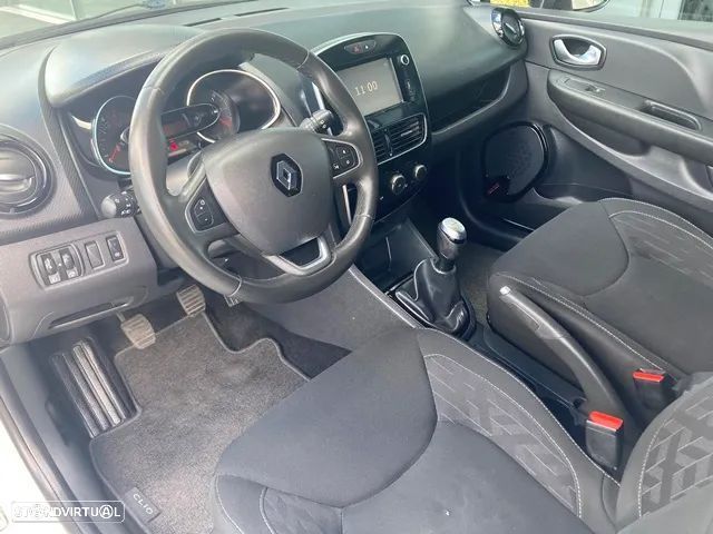 Renault Clio Sport Tourer 1.5 dCi Limited - 10