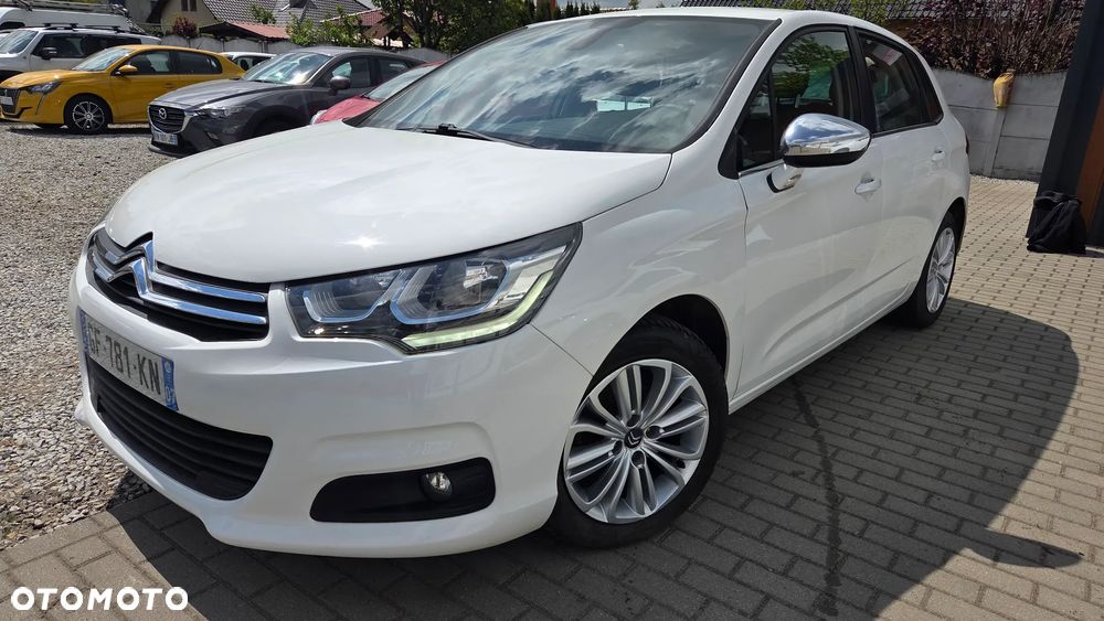 Citroën C4 PureTech 110 Selection - 1