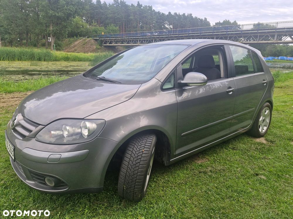 Volkswagen Golf Plus - 1