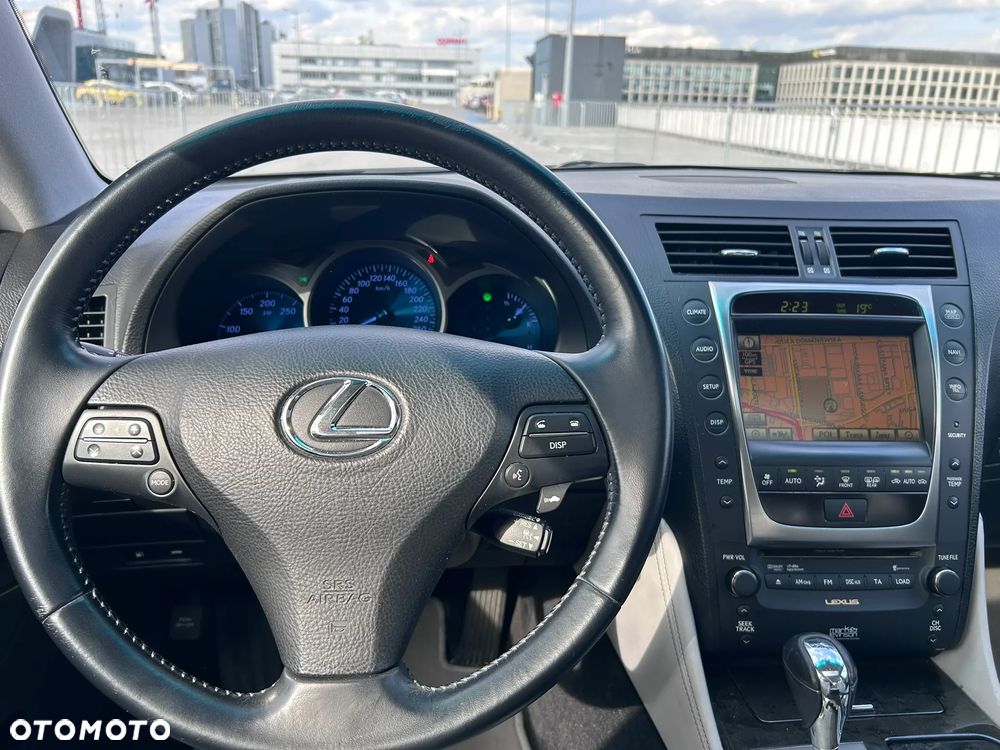 Lexus GS 450h - 20
