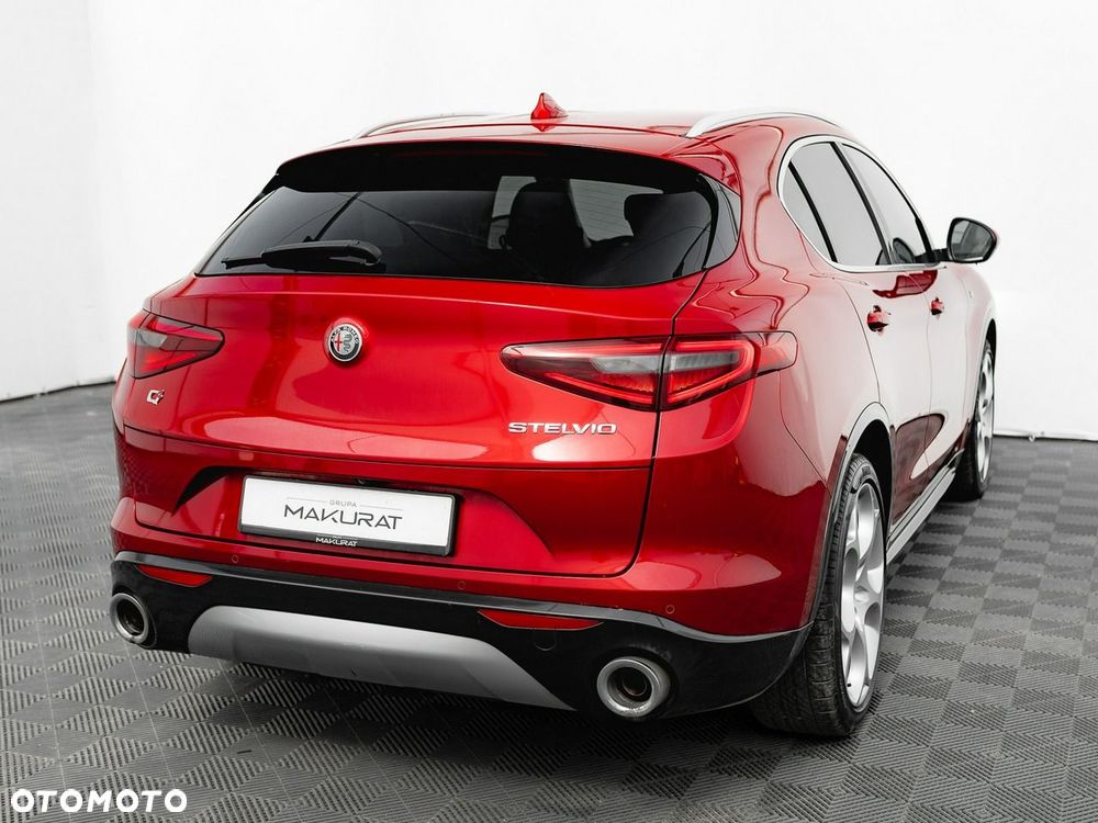 Alfa Romeo Stelvio 2.0 Turbo 6C Villa D'este Q4 - 6