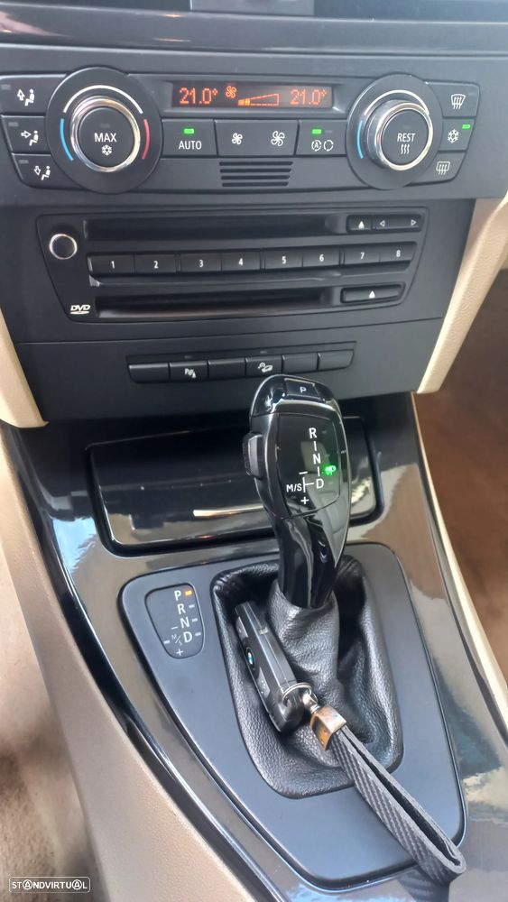 BMW 330 xd Aut. - 17