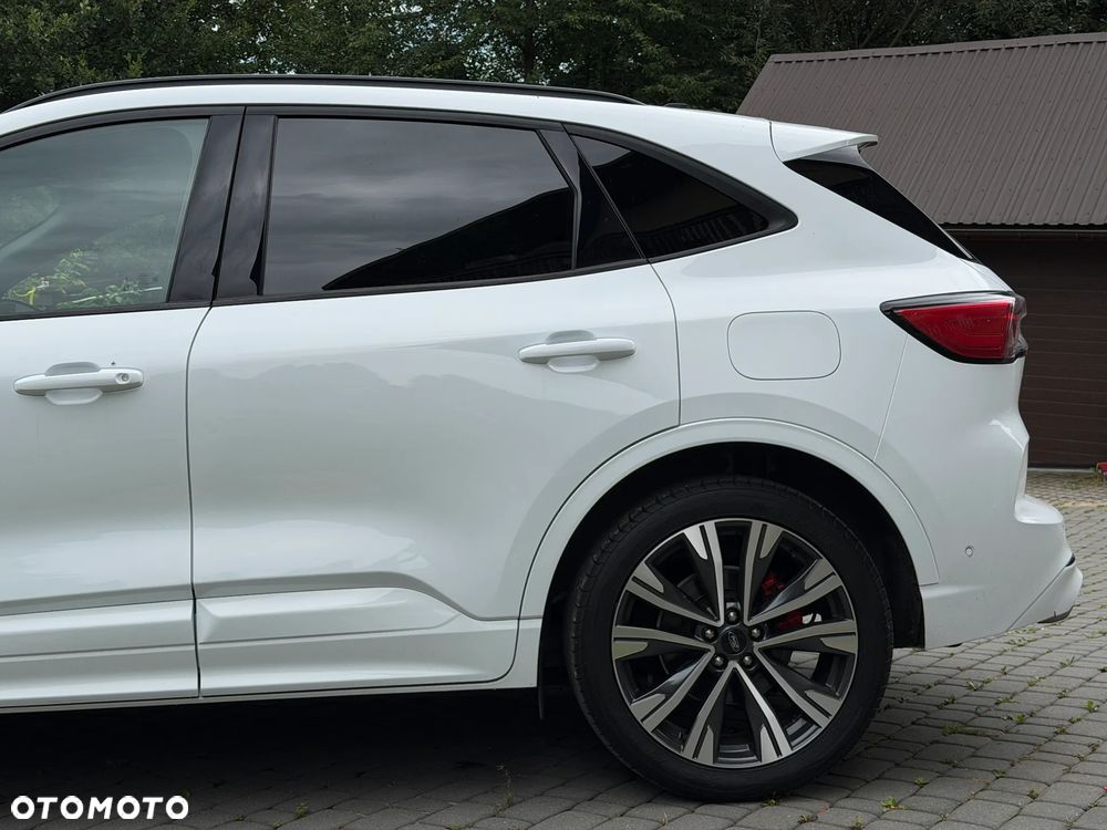 Ford Kuga 2.5 Duratec FHEV 4x4 ST-LINE X - 13