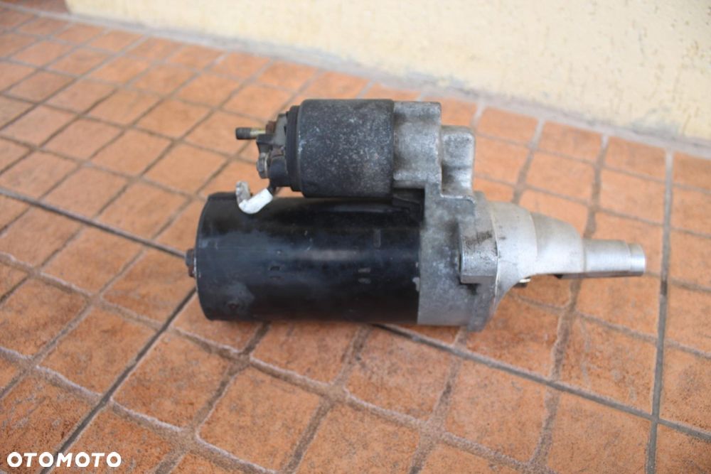 ROZRUSZNIK AUDI A4 B6 2.5 TDI 059911023H - 2
