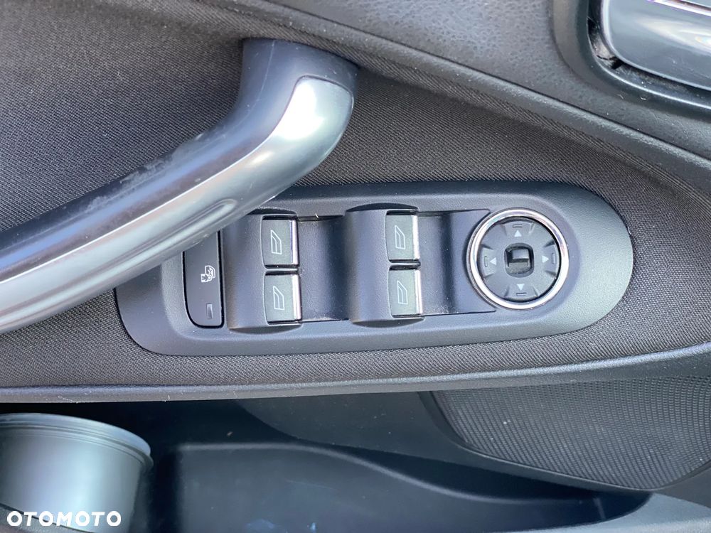 Ford S-Max - 18