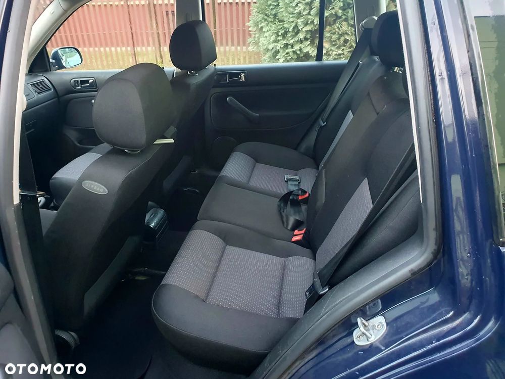 Volkswagen Golf 1.4 Q - 7