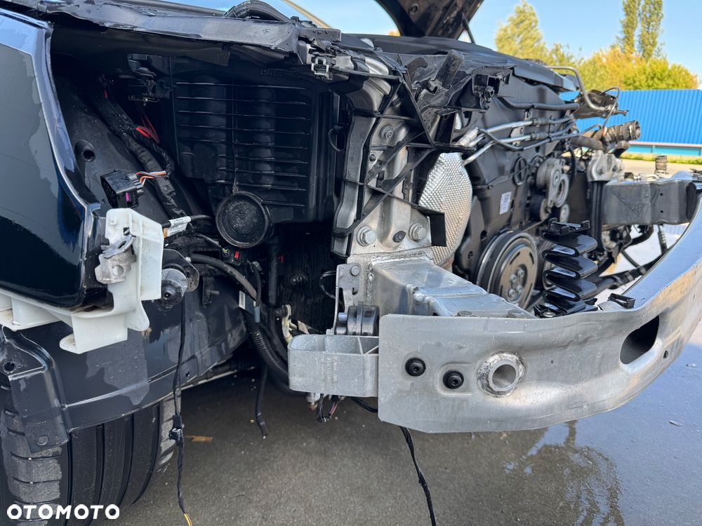 Audi A4 Avant 35 TDI S tronic S line - 13