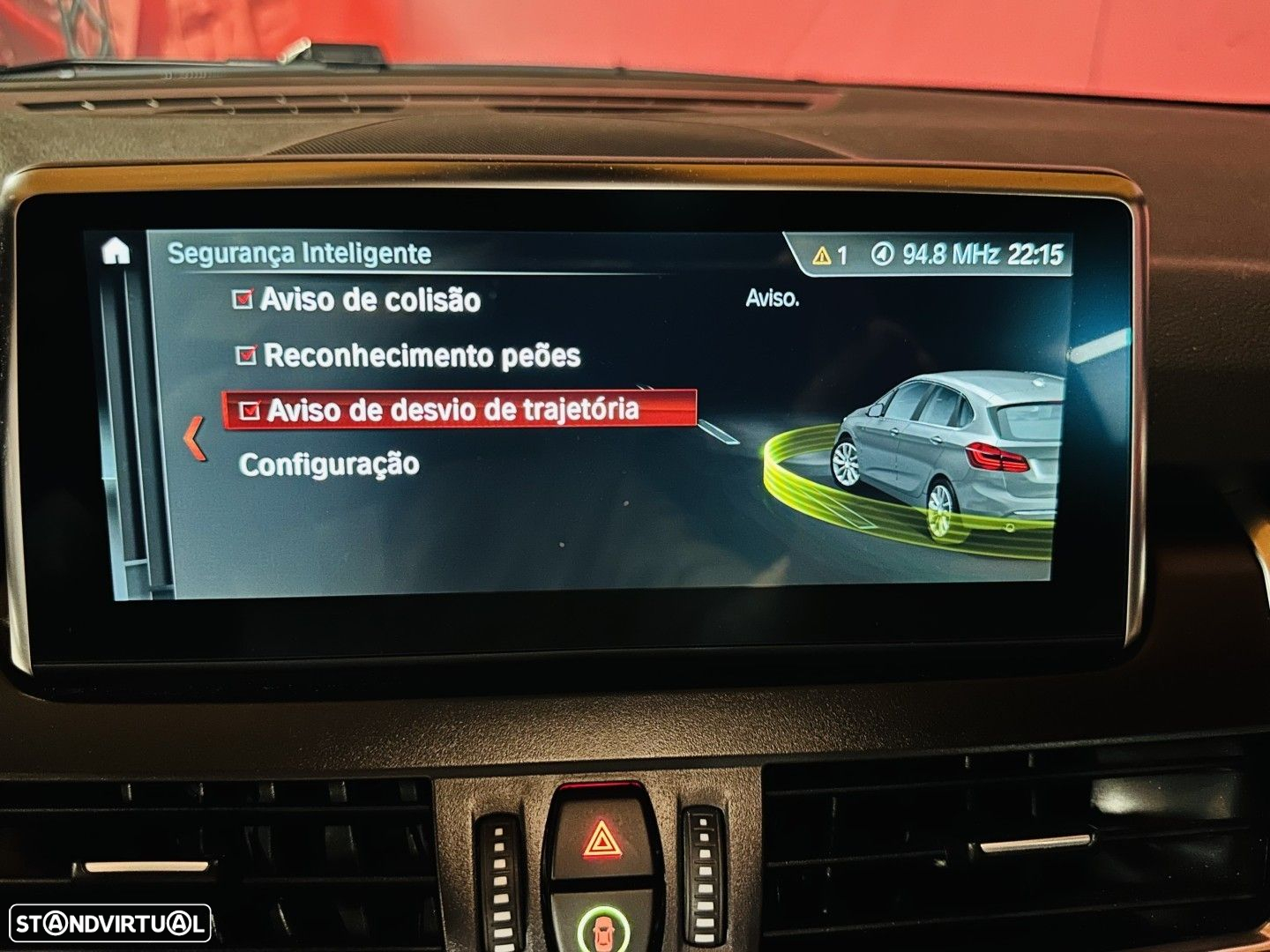 BMW 225xe Active Tourer Pack M - 12