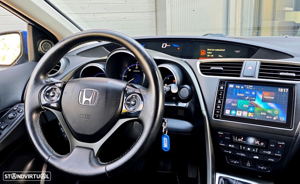 Honda Civic 1.6 i-DTEC Elegance Connect Navi+ADAS - 22