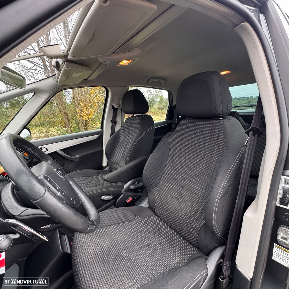 Citroën C4 Picasso 1.6 e-HDi FAP EGS6 Exclusive - 8