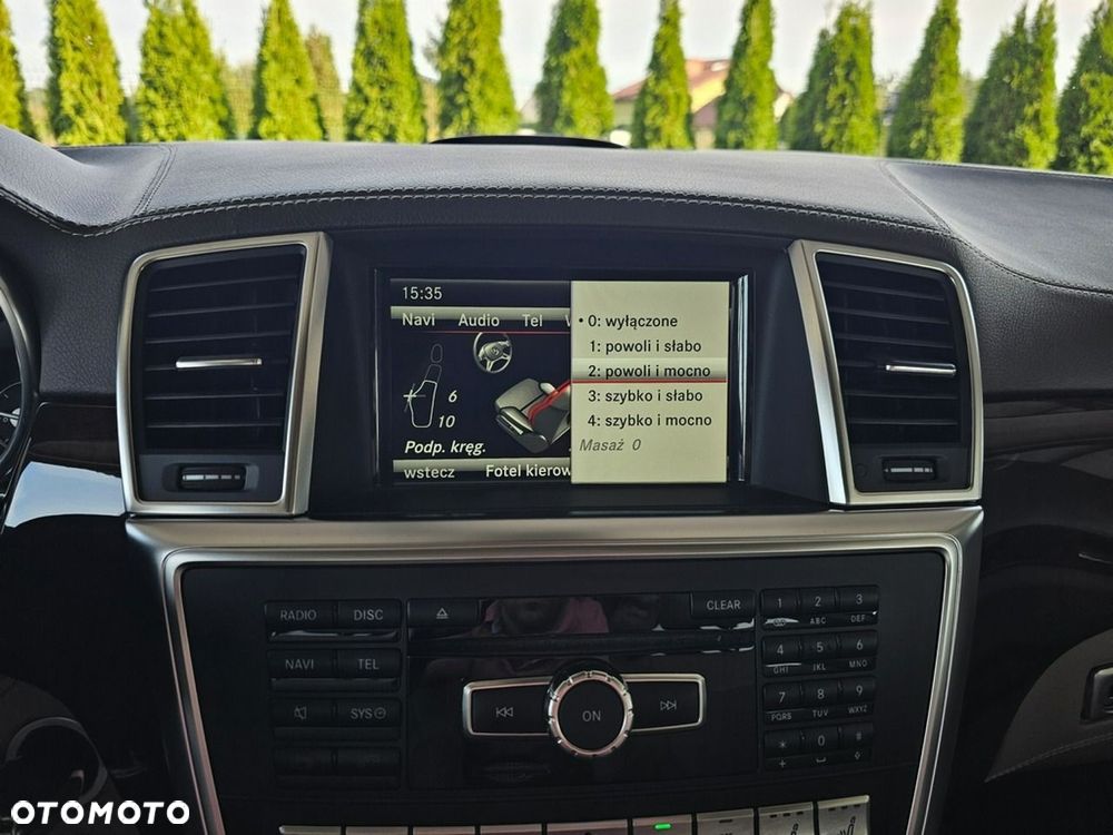Mercedes-Benz GL 350 BlueTEC 4Matic 7G-TRONIC - 24