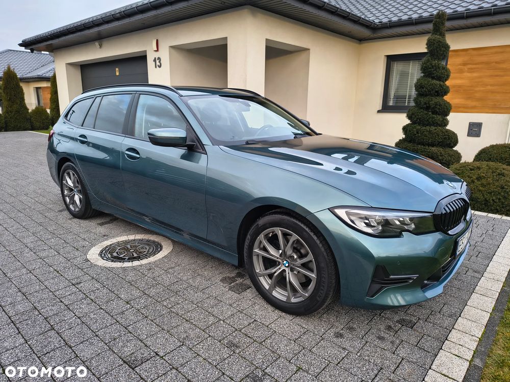 BMW Seria 3 320i Sport Line Shadow - 4