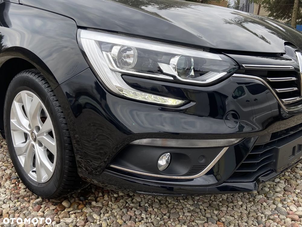 Renault Megane BLUE dCi 115 EDC BOSE EDITION - 15