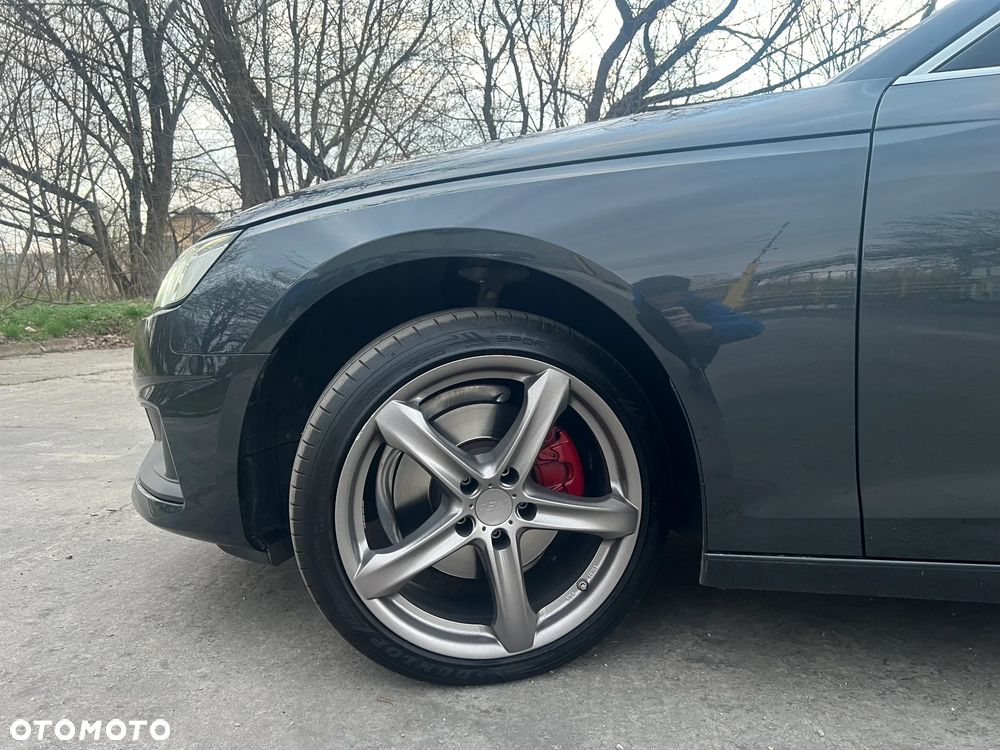 Audi A4 Avant 40 TDI S tronic - 6