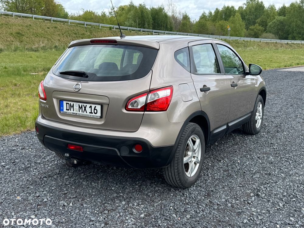 Nissan Qashqai 1.6 visia - 5