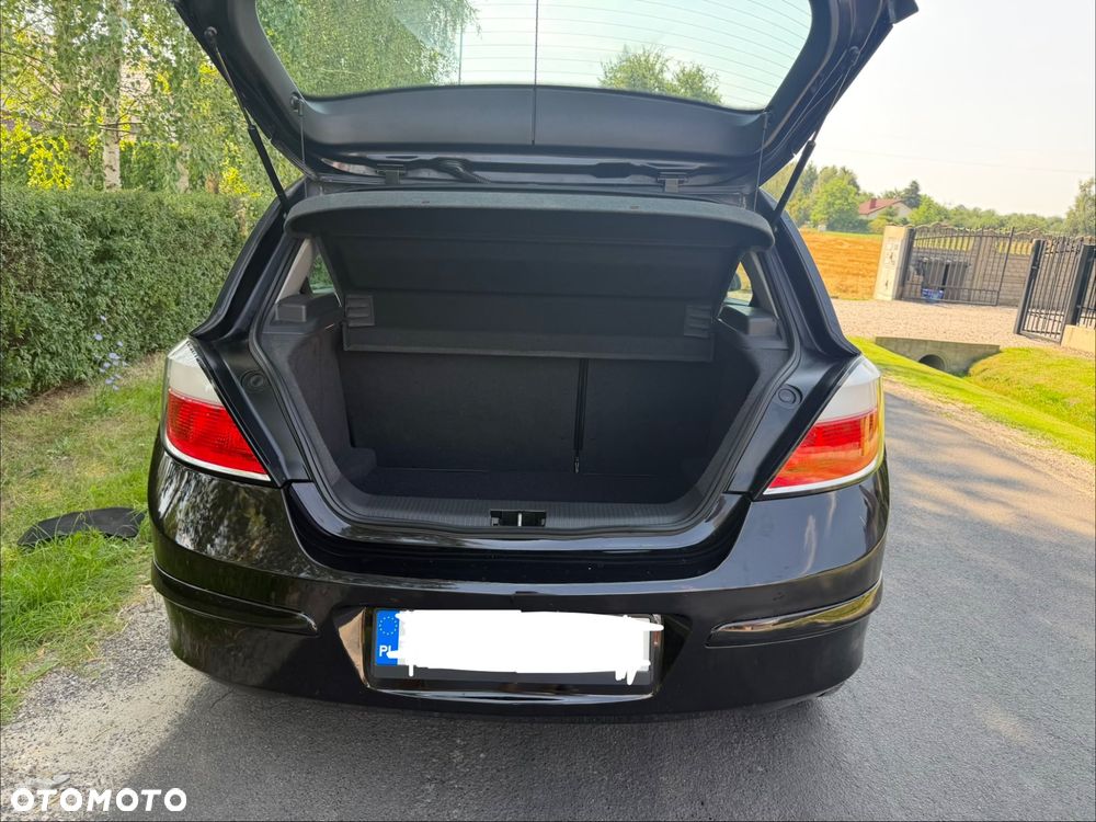 Opel Astra - 37