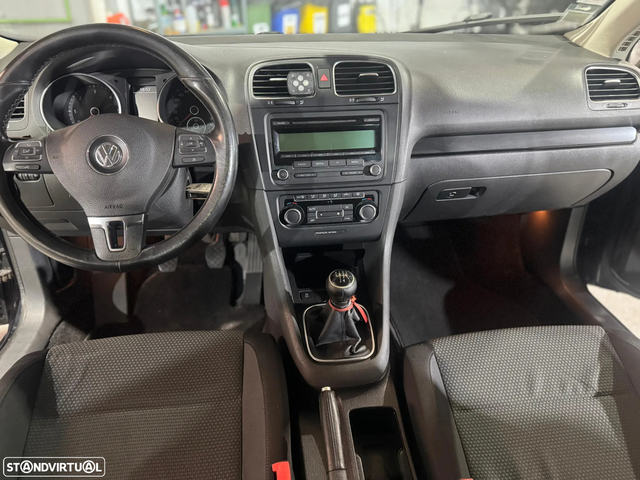 VW Golf Variant 1.6 TDi Confortline - 15