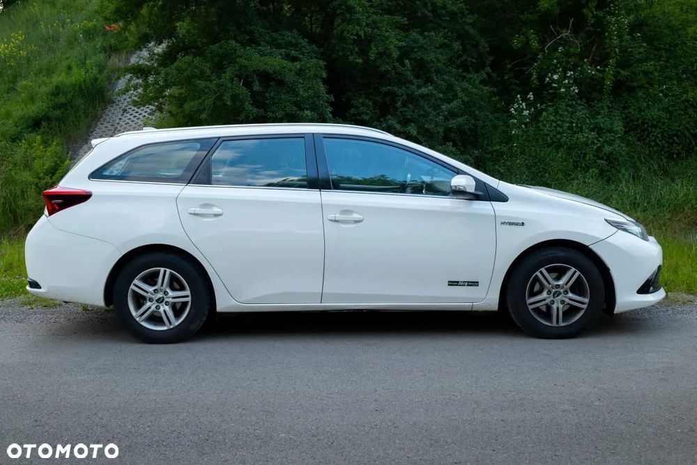 Toyota Auris 1.8 VVT-i Hybrid Automatik Design Edition - 1