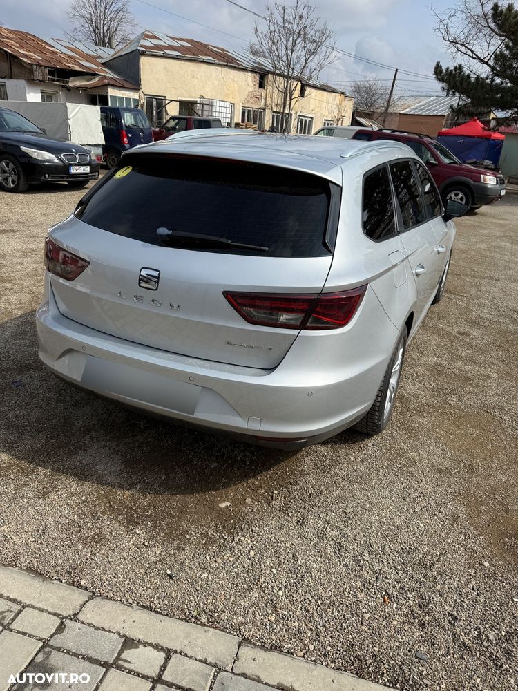 Seat Leon 1.6 TDI Start&Stop Ecomotive Style - 4