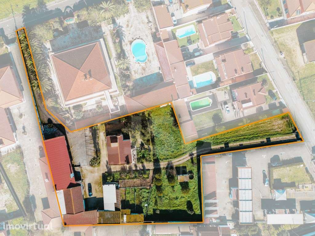 Moradia e Restaurante em Samora Correia - Grande imagem: 3/47