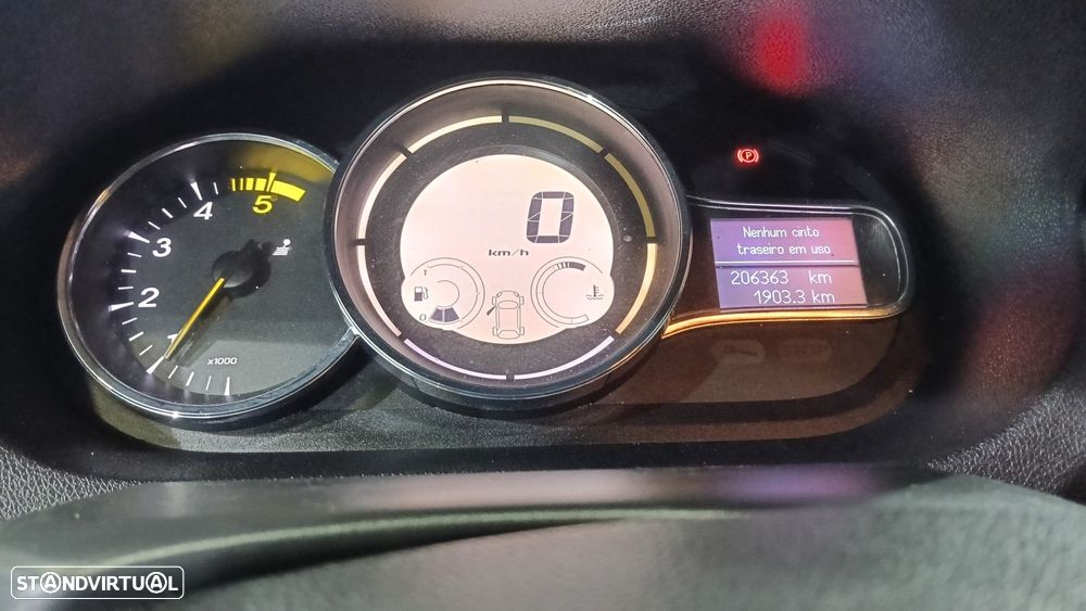 Renault Mégane 1.5 dCi Dynamique S SS - 17