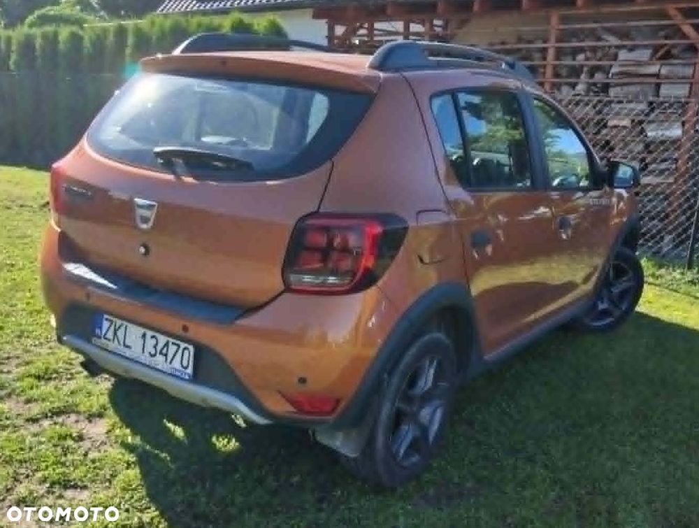 Dacia Sandero 0.9 TCe Laureate S&S - 5