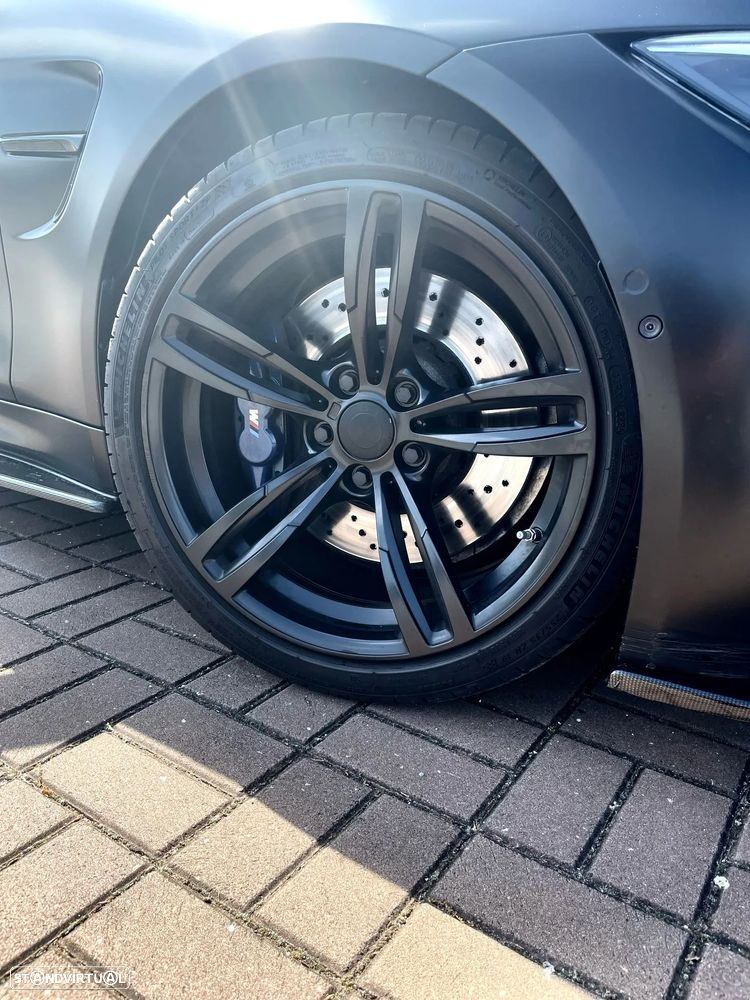 BMW M4 - 11