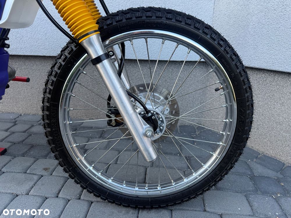 Suzuki DR - 11