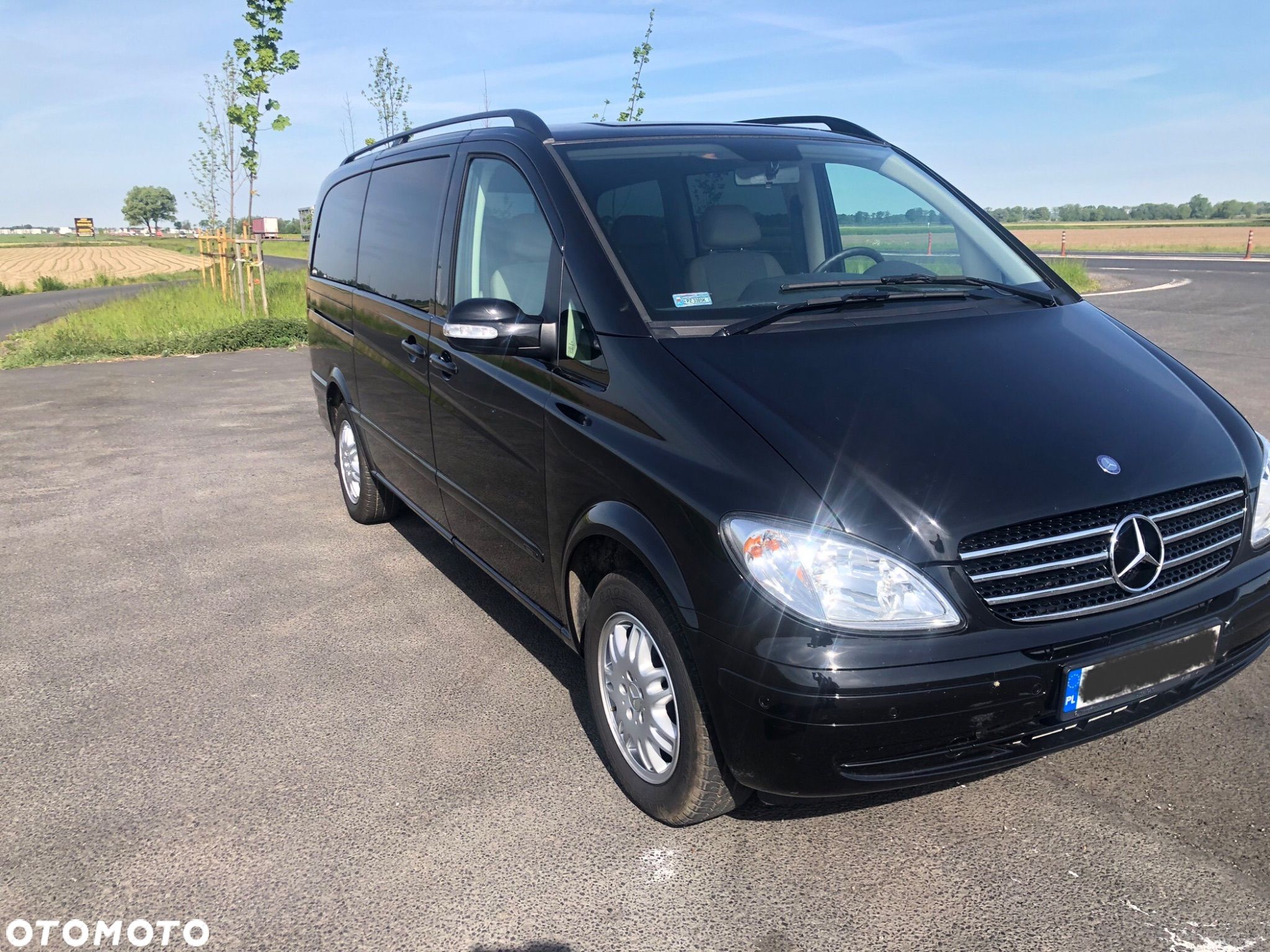Mercedes-Benz Viano - 1