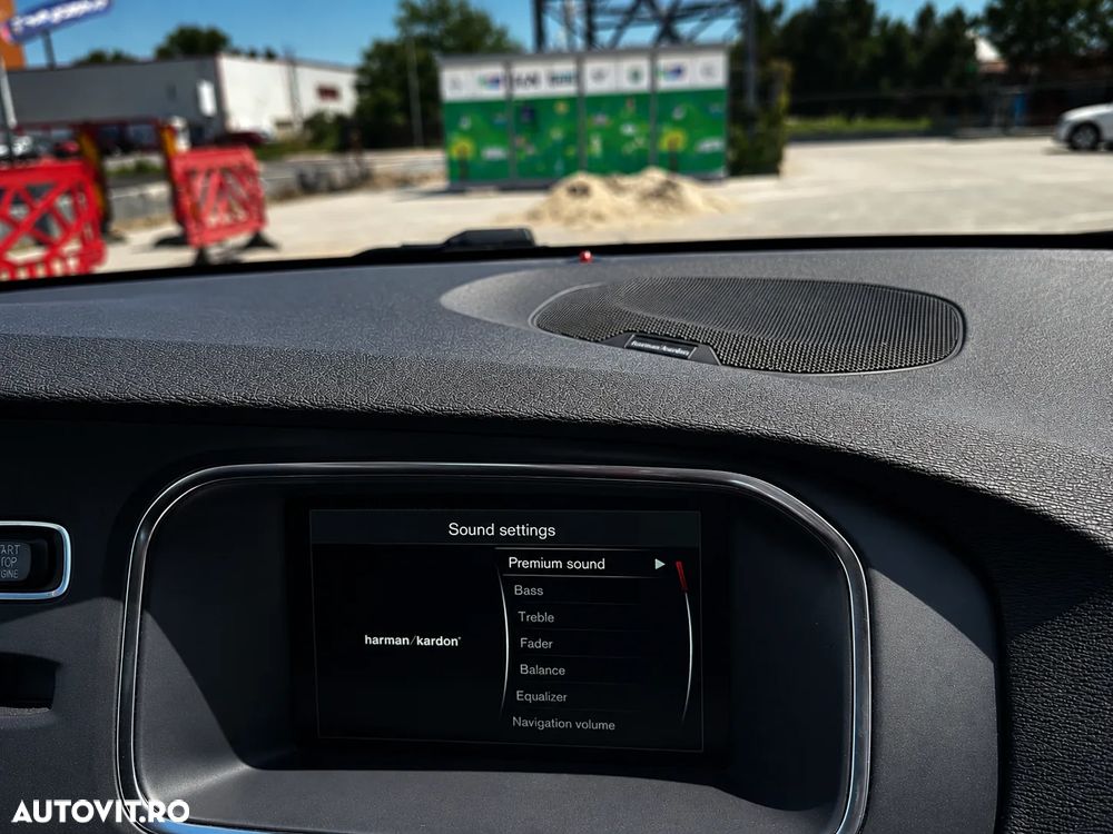 Volvo V40 - 10
