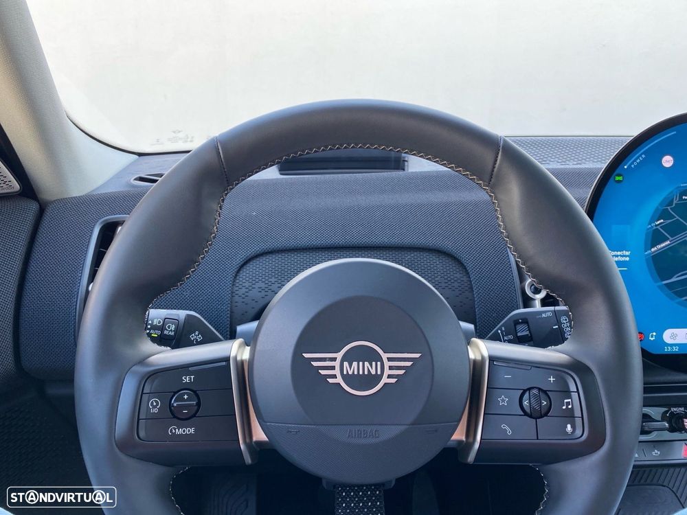 MINI Countryman C Classic L - 6