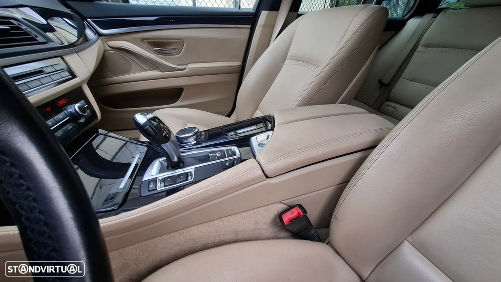 BMW 520 d Line Luxury Auto - 21
