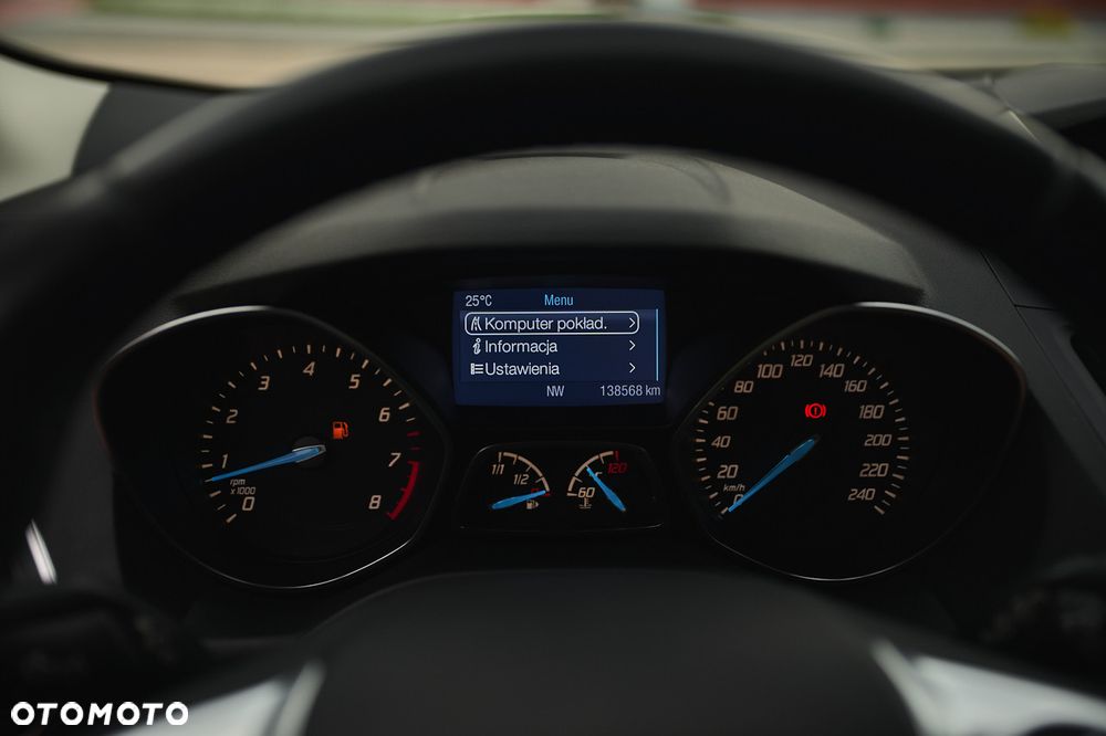 Ford Kuga 1.6 EcoBoost 2x4 Individual - 35