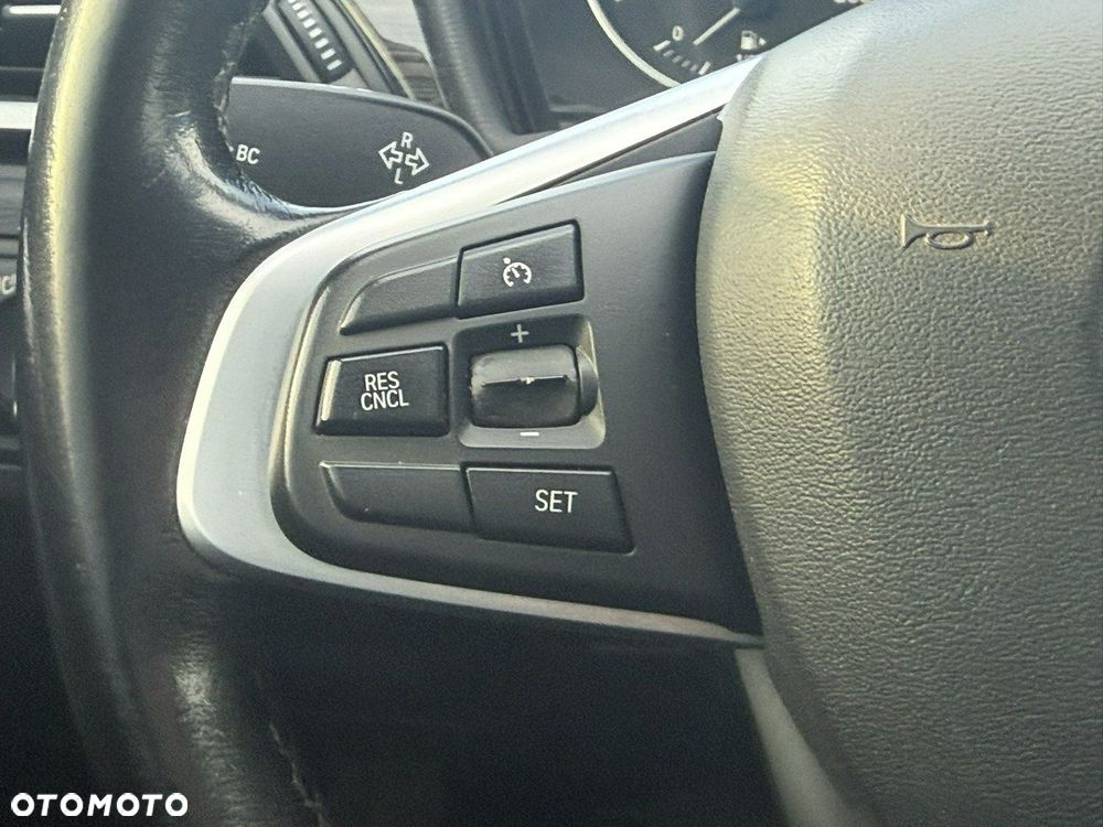 BMW X1 xDrive28i - 14