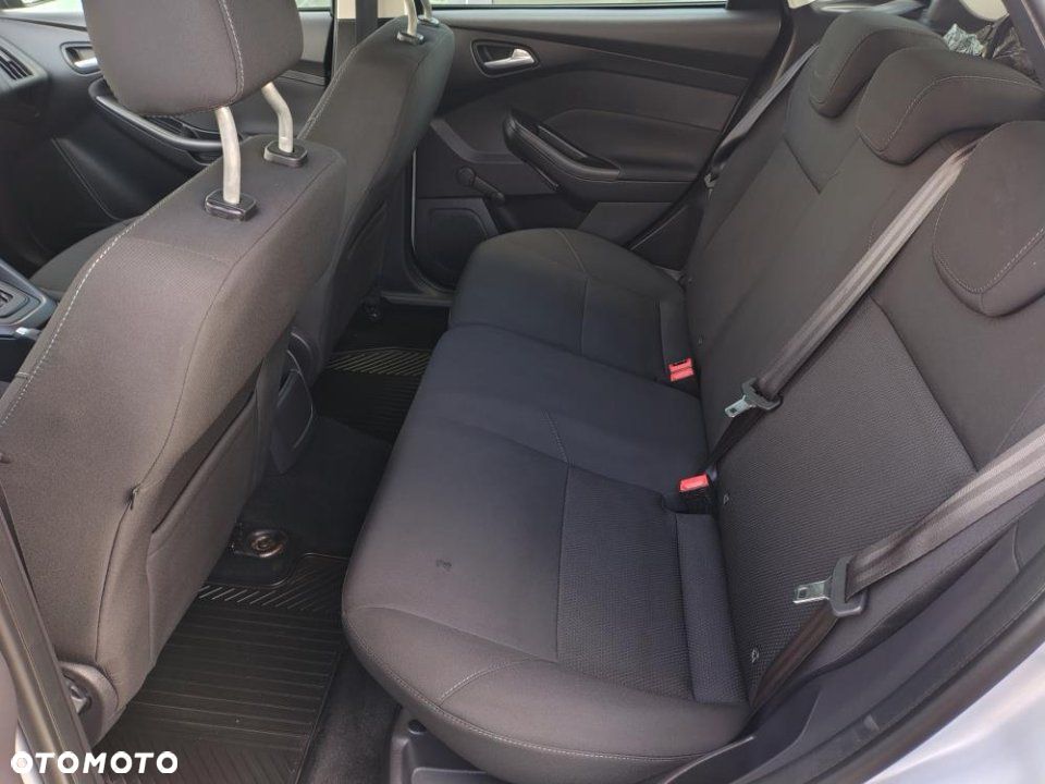 Ford Focus - 10