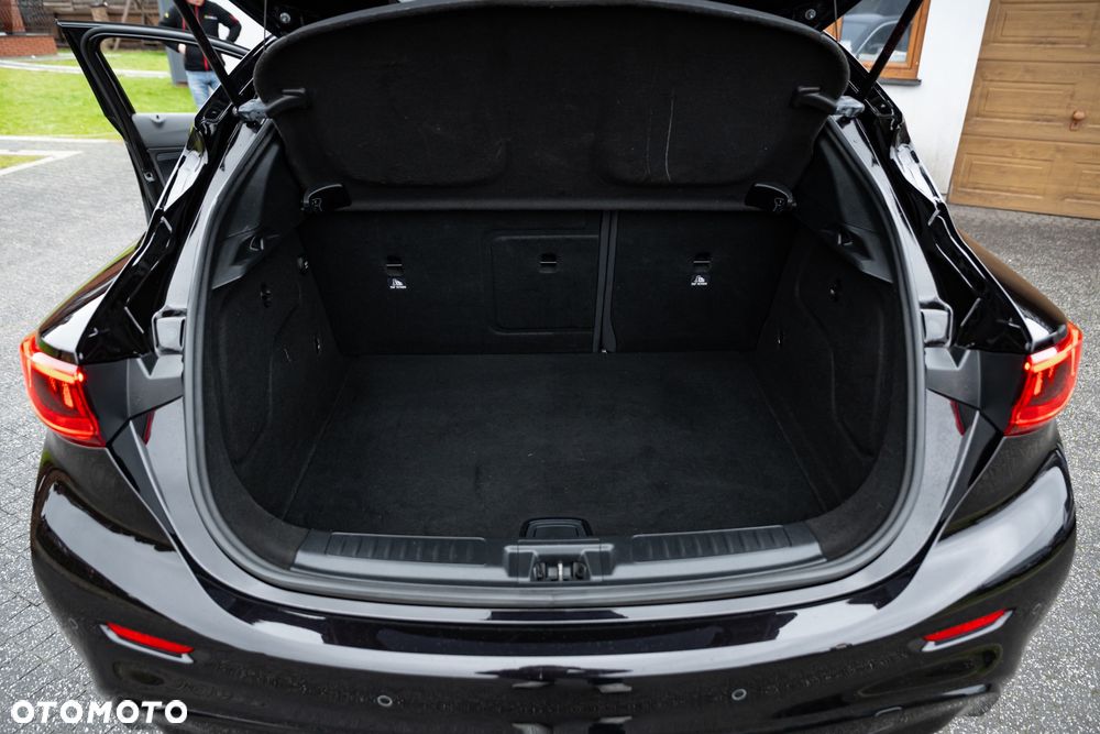 Infiniti Q30 2.2d DCT AWD Sport - 16