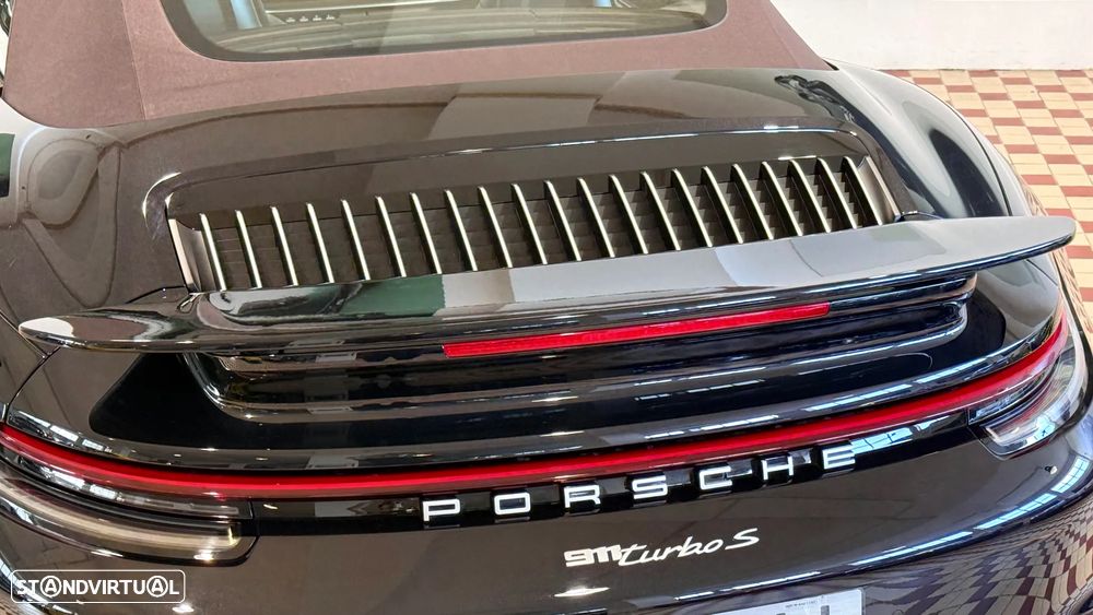 Porsche 911 (992) Turbo S PDK - 14